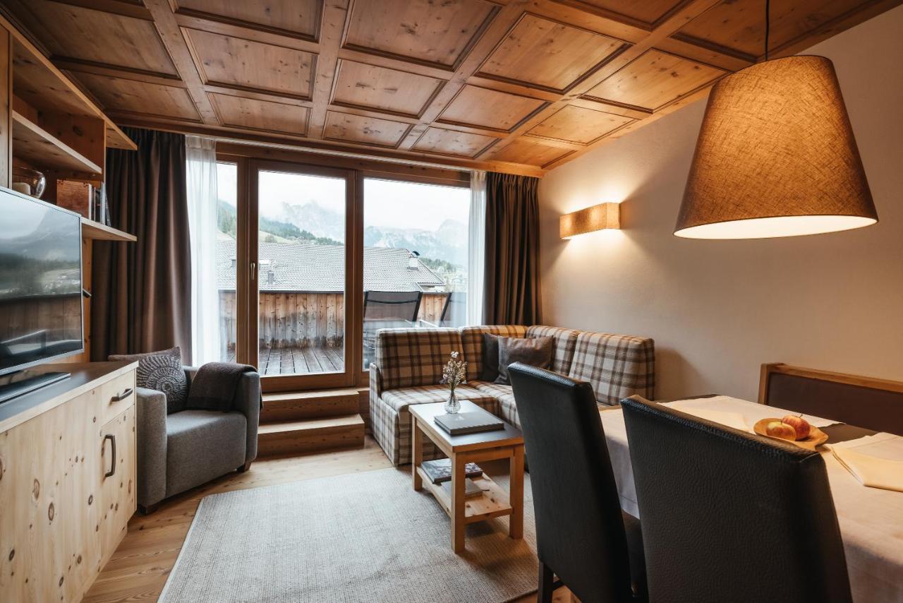 Lagacio Hotel Mountain Residence San Cassiano  Dış mekan fotoğraf