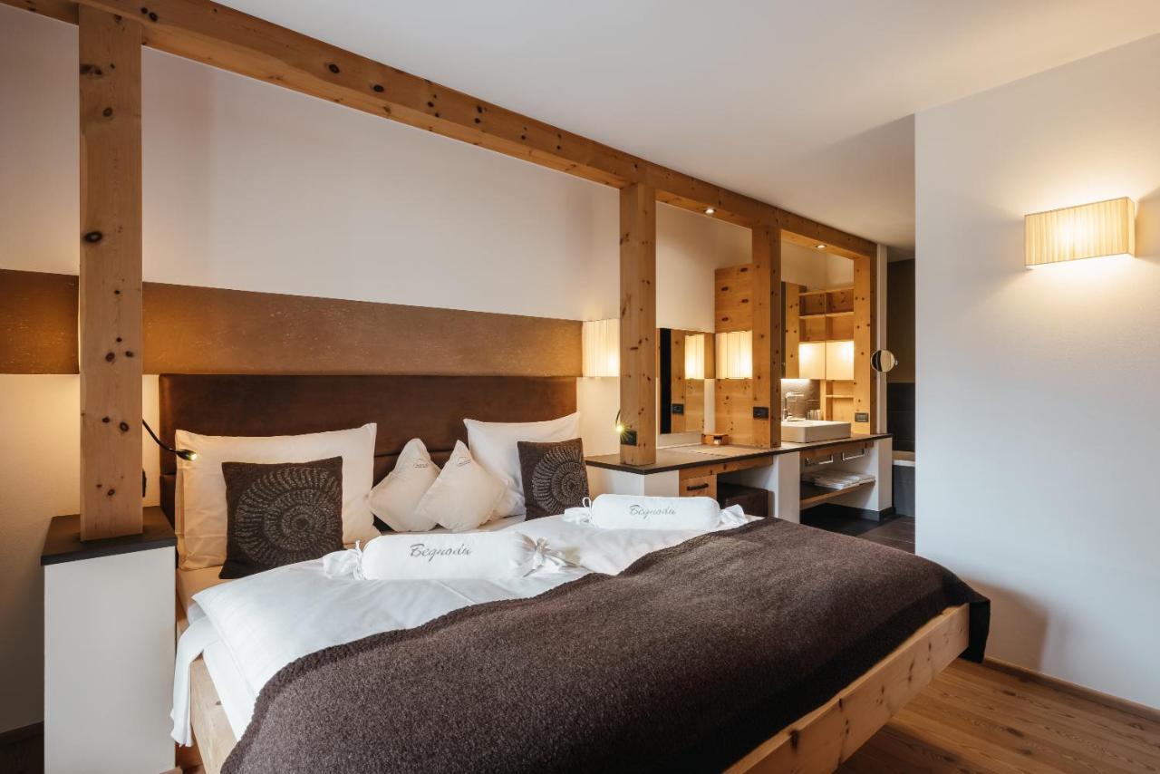 Lagacio Hotel Mountain Residence San Cassiano  Dış mekan fotoğraf