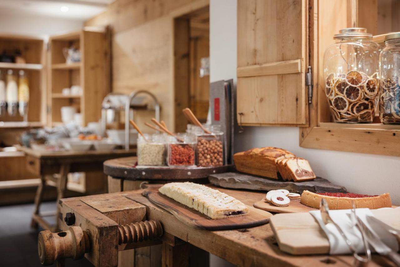 Lagacio Hotel Mountain Residence San Cassiano  Dış mekan fotoğraf