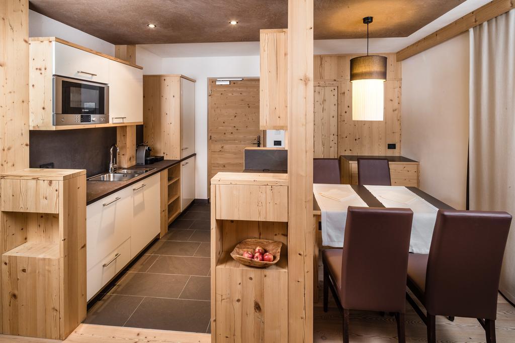 Lagacio Hotel Mountain Residence San Cassiano  Dış mekan fotoğraf